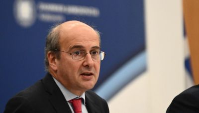 Πώς θα μειωθεί το χρέος και θα αυξηθούν όλοι οι μισθοί - Αναλυτικά όλα τα μέτρα του ΥΠΟΙΚ