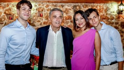 Ο Ευκλείδης Τσακαλώτος γιόρτασε το σύμφωνο συμβίωσης με τη σύντροφό του, Όλγα Νάσση