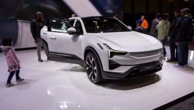 Volvo: Εγκαταλείπει τον στόχο να πουλά μόνο ηλεκτρικά αυτοκίνητα έως το 2030