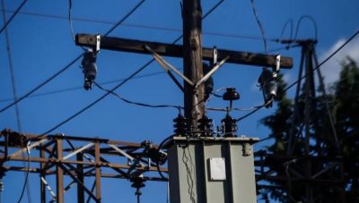 Νέους κανόνες στα τιμολόγια ηλεκτρικού ρεύματος φέρνει η ΡΑΑΕΥ