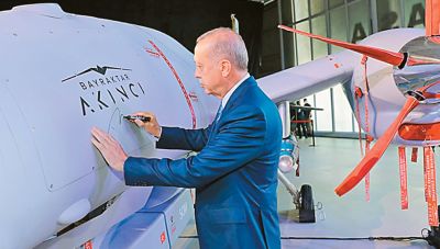 Πώς η Τουρκία εξελίχθηκε σε πωλητή όπλων στην ΕΕ και διεκδικεί μερίδιο από τα €800 δισ. της ευρωπαϊκής άμυνας