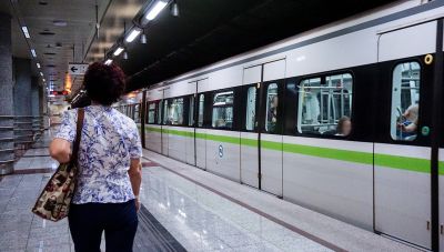 Ακινητοποιήθηκε συρμός του Μετρό στο Μέγαρο Μουσικής – Το ΕΚΑΒ παρέλαβε επιβάτη