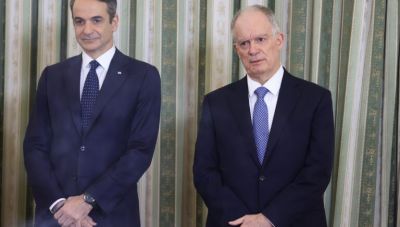 Συνάντηση τη Μεγάλη Τρίτη, του πρωθυπουργού Κυριάκου Μητσοτάκη με τον ΠτΔ Κωνσταντίνο Τασούλα