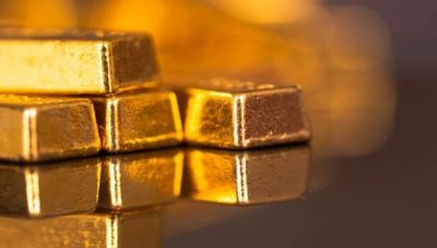 Στα 4.000 δολάρια βλέπει τον χρυσό η Goldman Sachs – Αναβαθμίσεις και από τη UBS