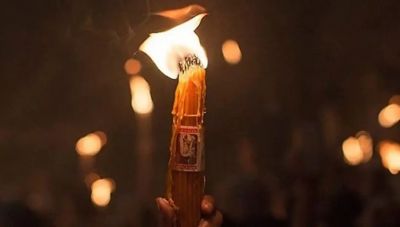 Το Άγιο Φως έφθασε στην Κρήτη – με τη δέουσα λαμπρότητα η τελετή υποδοχής