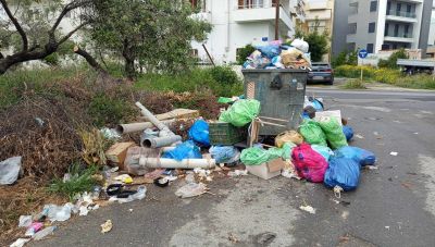 Ηράκλειο: Πάσχα με σκουπίδια - Εικόνες τριτοκοσμικές από το μεσημέρι της Τρίτης του Πάσχα (φωτο)