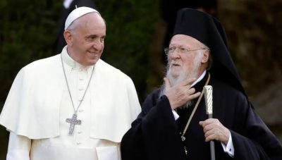 Πάπας Φραγκίσκος - Πατριάρχης Βαρθολομαίος: Τους ένωνε μια στενή φιλία και μια αμοιβαία κατανόηση