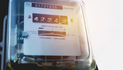 Στήριξη σε πάνω από 1 εκατ. επιχειρήσεις για την κάλυψη της αύξησης στο ρεύμα