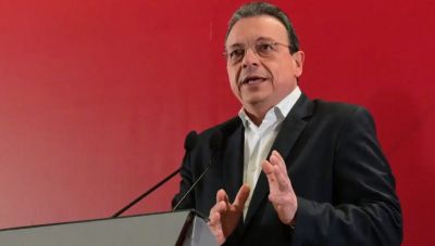 Ο Σωκράτης Φάμελλος επιμένει για ενιαίο μέτωπο απέναντι στη ΝΔ και στρέφει τα βέλη του κατά του ΠΑΣΟΚ