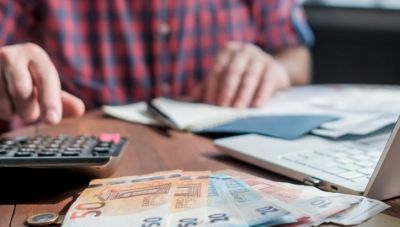 Φορολογικές δηλώσεις: Χωρίς φόρο ή με επιστροφή πάνω από 7 στους 10 πολίτες