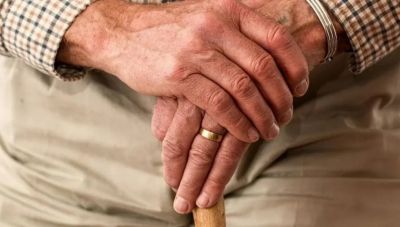 Συντάξεις Μαΐου 2025: Πότε αρχίζει η καταβολή τους και γιατί δεν μπορούν να δοθούν πριν από τις 20 Απριλίου