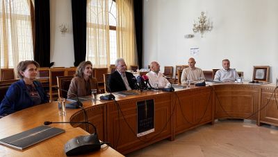 Ανοίγει τις πύλες της η έκθεση «Πέρασμα στο Φως» του Χρήστου Μποκόρου στις 4 Απριλίου