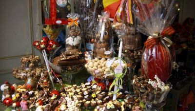 Καλάθι του Πάσχα: Σε ισχύ από σήμερα έως και το Μ. Σάββατο – «Αντίδοτο» στην ακρίβεια