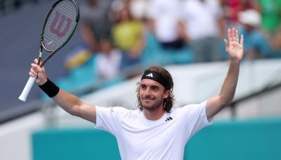 Η ελληνική κοινότητα του Μονακό βράβευσε τον Στέφανο Τσιτσιπά