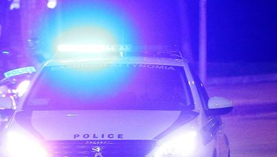 Συνελήφθη απόστρατος της Πολεμικής Αεροπορίας στο Κιάτο – Διατηρούσε οπλοστάσιο στο σπίτι του