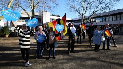 Γερμανία: Πρώτο κόμμα η AfD σε νέα δημοσκόπηση