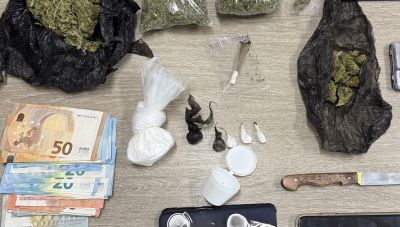 Χερσόνησος: Νέο «χτύπημα» της Αστυνομίας - Τρεις συλλήψεις νεαρών για ναρκωτικά (Φωτο)