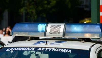 Θεσσαλονίκη: Μήνυση κατά αγνώστων για την κλοπή μπαταριών και καλωδίων από πυροσβεστικό όχημα