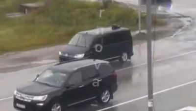 Πούτιν καθ’ οδόν για την Αλάσκα: Η εντυπωσιακή αυτοκινητοπομπή στο Μαγκαντάν (Βίντεο)