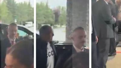 Αλάσκα: Ο τάρανδος και το φούτερ του Λαβρόφ «έκλεψαν την παράσταση»