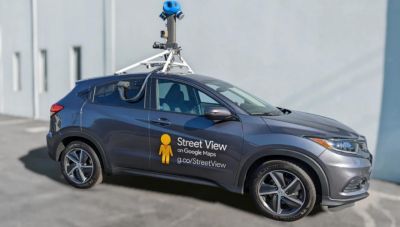 Αποζημίωση 11.000 ευρώ από την Google σε αστυνομικό που φωτογραφήθηκε γυμνός στην αυλή του