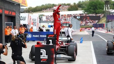 Formula 1: Τρέλανε το χρονόμετρο ο Leclerc με Ferrari στην pole position