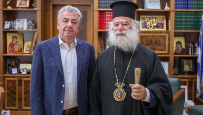 Στήριξη στο όραμα του Πατριάρχη Αλεξανδρείας για τη νεολαία. Συνάντηση του Πατριάρχη με τον Περιφερειάρχη Κρήτης (φωτο + βίντεο)