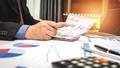 ΕΣΠΑ: Ενίσχυση μικρομεσαίων επιχειρήσεων με 730 εκατ. ευρώ