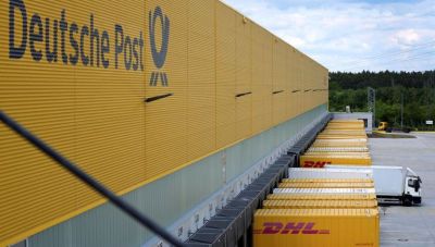 Δασμοί: Ευρωπαϊκά ταχυδρομεία περιορίζουν τις αποστολές δεμάτων στις ΗΠΑ