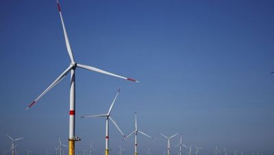 Ανανεώσιμες πηγές ενέργειας: Μείωση 36% στις επενδύσεις στις ΗΠΑ – Λόγω του Trump