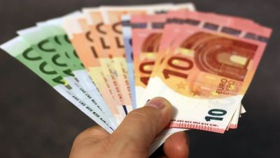 Γαλλία: Κίνδυνο προσφυγής στο ΔΝΤ «βλέπει» ο Υπουργός Οικονομικών, Ερίκ Λομπάρ