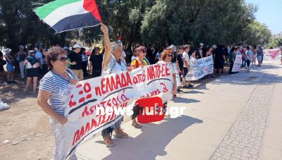 Ηράκλειο:  Πολίτες συγκεντρώθηκαν στην παραλιακή λεωφόρο για την άφιξη του ισραηλινού κρουαζιερόπλοιου Crown Iris (Βίντεο + Φωτο)
