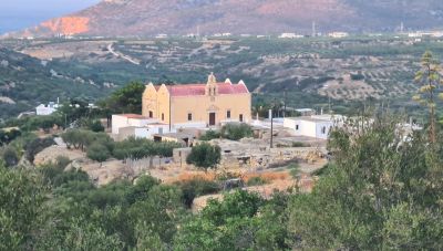 Μια εύκολη αλλά ενδιαφέρουσα πεζοπορία στην Παχειά Άμμο και τη Βασιλική