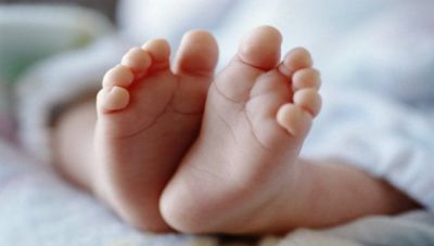 Φρίκη στη Γαλλία: Νοσηλεύτρια διώκεται για σεξουαλικές επιθέσεις σε βρέφη