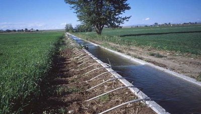 Δύο εμβληματικά αρδευτικά έργα για τη Θεσσαλία