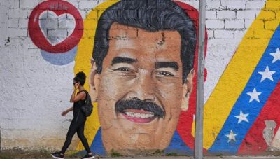 «Τύμπανα πολέμου» στη Βενεζουέλα: Η επανεμφάνιση Μαδούρο και η τηλεφωνική επικοινωνία με Τραμπ