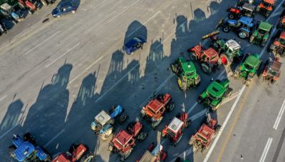 Μπλόκα: Δεν κάνουν πίσω οι αγρότες μετά την παρέμβαση του Αρείου Πάγου