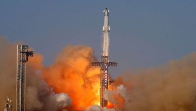 Η SpaceX κάνει σχέδια για το μεγαλύτερο IPO όλων των εποχών