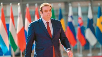 Μονομαχία Πιερρακάκη με φόντο τα «παγωμένα» ρωσικά κεφάλαια