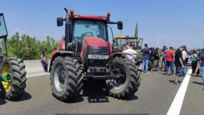 Δημοσκόπηση Alco:Το 78% θεωρεί δικαιολογημένες τις αγροτικές κινητοποιήσεις