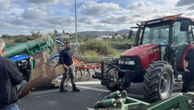 Άνοιξε ο κόμβος Αμαρίου στο ΒΟΑΚ απο τους αγρότες που επέστρεψαν στο Δασαρχείο - Κινητοποίηση και στα Χανιά