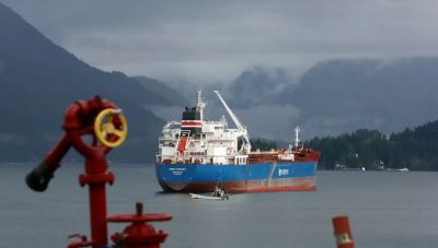 Η Chevron συνεχίζει τις εξαγωγές πετρελαίου από τη Βενεζουέλα εν μέσω εντάσεων