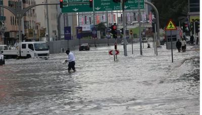 Ισχυρή κακοκαιρία πλήττει το Ντουμπάι και το Άμπου Ντάμπι - Δεκάδες πτήσεις ακυρώθηκαν