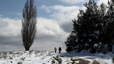 Ηλιοφάνεια σήμερα στη χώρα-Κρύο, βροχές και τα πρώτα χιόνια στα ορεινά έως τα Χριστούγεννα