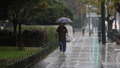 Άστατος ο καιρός τα Χριστούγεννα – Σε ποιες περιοχές θα έχουμε ισχυρές βροχές και καταιγίδες