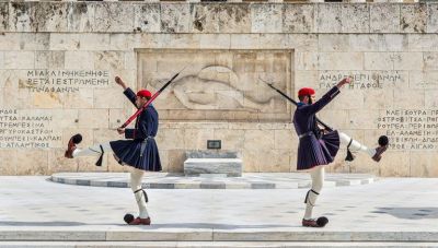 Χρέος: Ο οδικός χάρτης για την αποπληρωμή των δανείων διάσωσης
