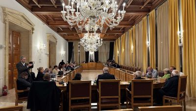 Προϋπολογισμός «επιστροφής στην κανονικότητα» στο Ηράκλειο με αιχμές και πολιτικές αντιπαραθέσεις (φωτο)