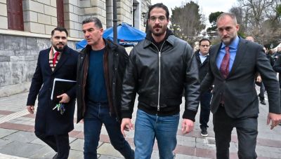 Αθώος ο Άρης Μουγκοπέτρος για την κατηγορία της ενδοοικογενειακής απειλής