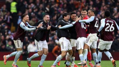 Άστoν Βίλα – Άρσεναλ 2-1: Πήραν το ντέρμπι οι «χωριάτες»