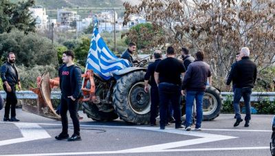 Το Νομαρχιακό Τμήμα Ηρακλείου της ΑΔΕΔΥ στηρίζει τον αγώνα των αγροτών